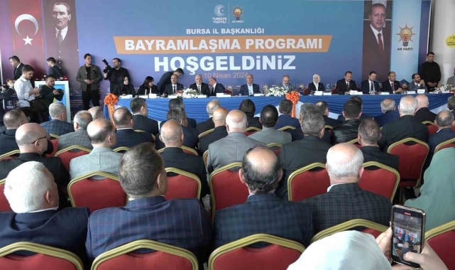 AK Parti Bursa İl Teşkilatı bayramlaştı