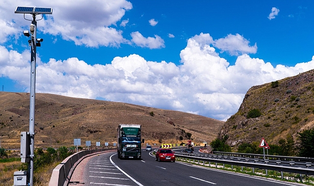 AKILLI YOLLAR GELİYOR!