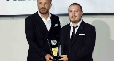 Altay'da Özgür'e büyük gurur