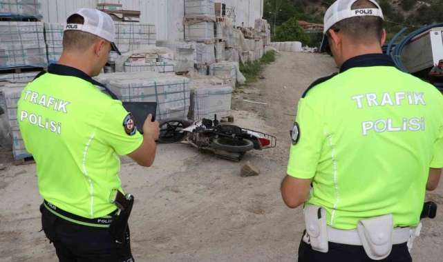 Amasya'da motosiklet fayans dolu palete çarptı: 2 yaralı