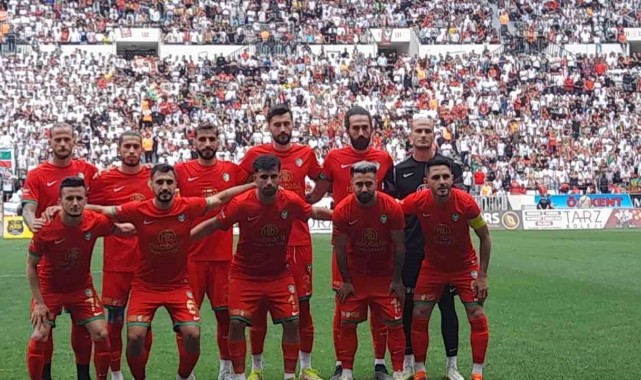 Amedspor evinde Iğdır Futbol Kulübü'ne 2-0 yenildi
