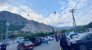 Antalya'da teleferik kabini düştü: 1 ölü, 2'si çocuk 7 yaralı