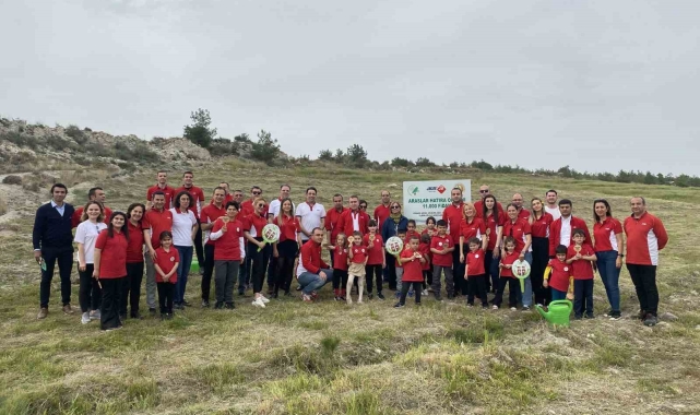 Aras Kargo, 11 bin fidanı Tarsus'ta toprakla buluşturdu