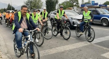 Aydın Anadolu İmam hatip Lisesi öğrencileri bisiklet kullanmayı yaygınlaştırdı