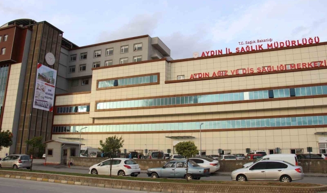 Aydın'da 9 bin sağlık personeli görev yapıyor
