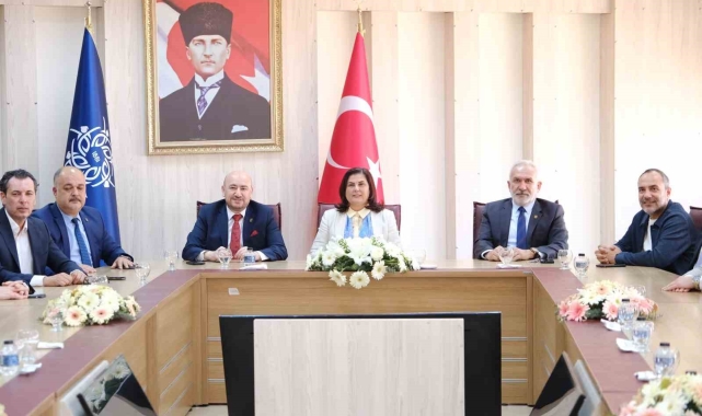 AYTO üyeleri Başkan Çerçioğlu ile görüştü
