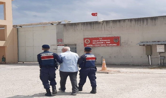 Balıkesir'de FETÖPDY firarisi yakalandı