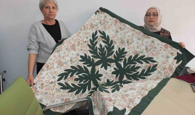 Balıkesir'de kırkyama kursunda üretilenler ev ekonomisine katkı oluyor