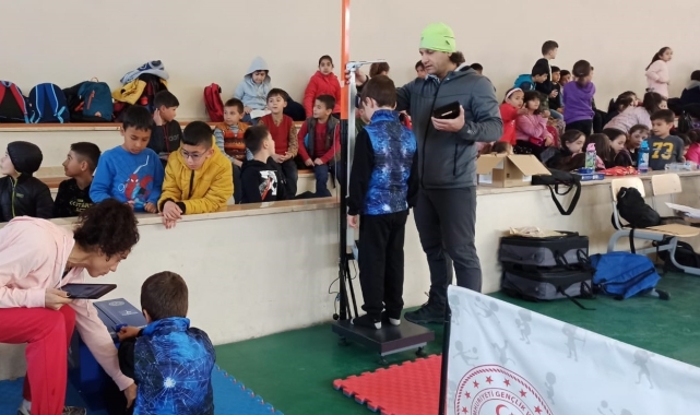 Balıkesir'de yetenekli sporcuların taraması devam ediyor