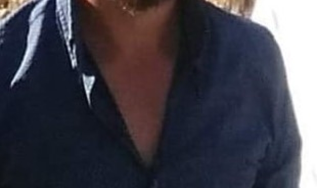 Balkonda tartışan çiftler kendilerini boşluğa bıraktı, biri öldü diğeri yaralandı