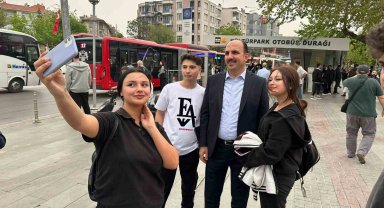 Başkan Altay Kültürpark'ta vatandaşlarla buluştu
