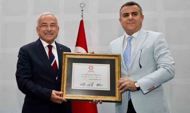 Başkan Güler, mazbatasını aldı
