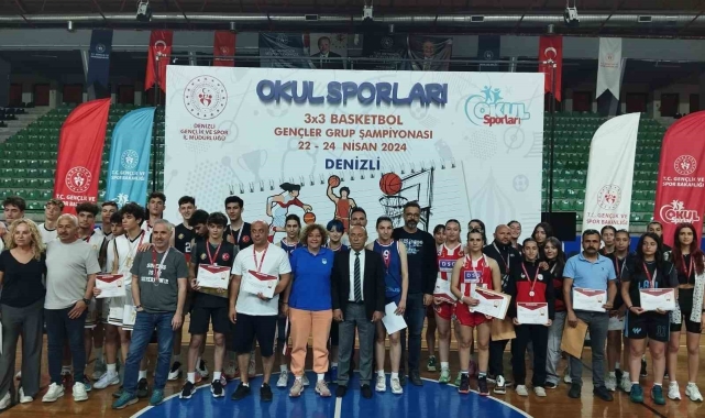 Basketbolda grup heyecanı Denizli'de yaşandı