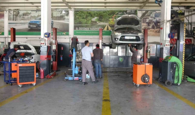 Bayram öncesi oto sanayilerde yoğunluk