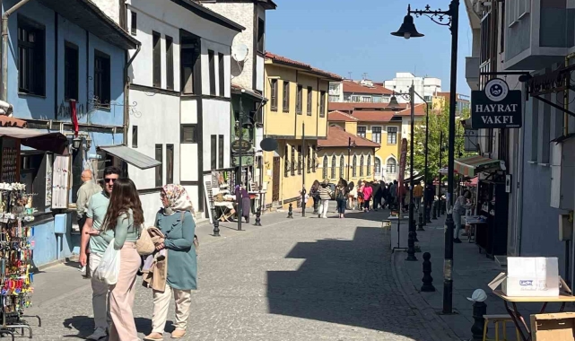 Bayram sonrasında da Odunpazarı'nda yoğunluğu erkenden başladı