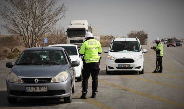 Bayram tatili bitti, dönüş yolundaki sürücülere hayati 'yol hipnozu' uyarısı