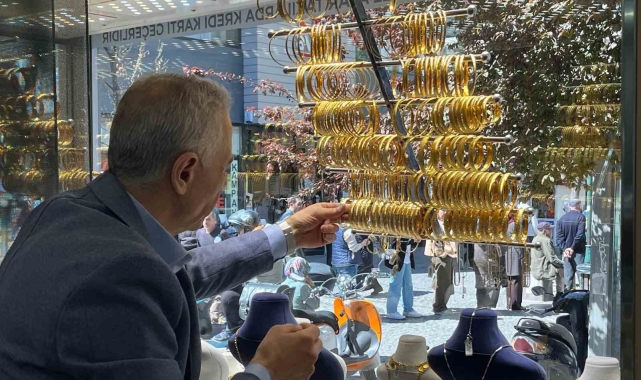 Bayram ve İran-İsrail gerginliğinden sonra tavan yapan altın piyasası hakkında çiftlere uzman uyarısı