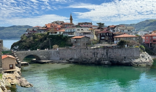 Bayramda Batı Karadeniz'in turizm beldeleri doğa ve tarihle iç içe tatil imkanı sunuyor