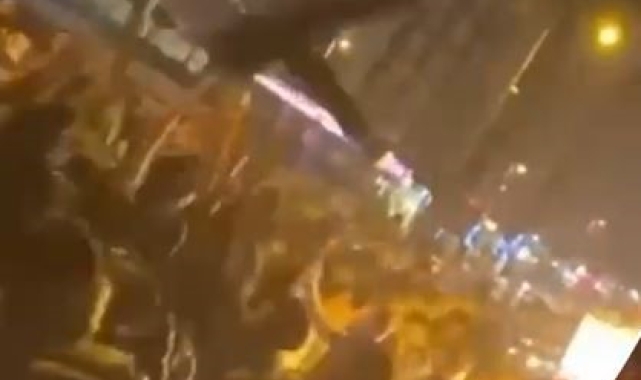 Beylikdüzü'nde kutlamalarda havaya atılan genç yaralandı
