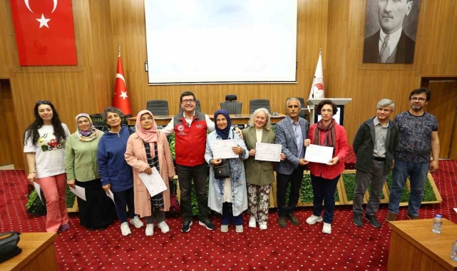 Budama eğitimlerinin sertifikaları törenle verildi