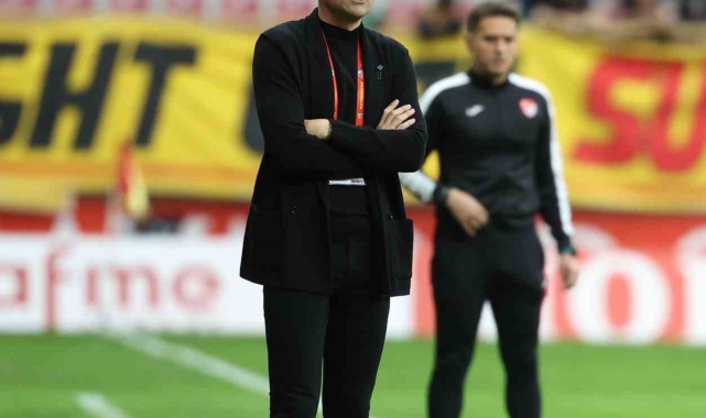 Burak Yılmaz Kayserispor'da 11 maçta 2 galibiyet aldı