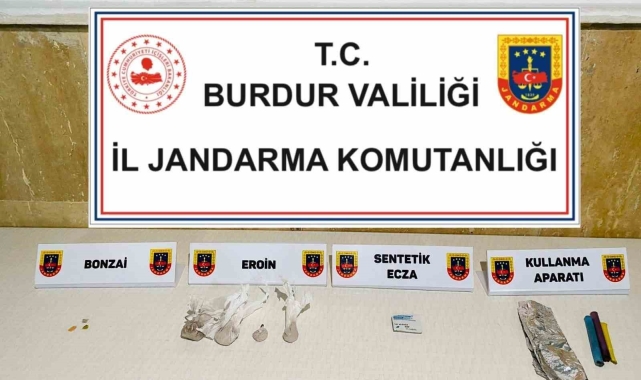 Burdur'da uyuşturucu ve kaçakçılık operasyonlarında 4 kişi tutuklandı