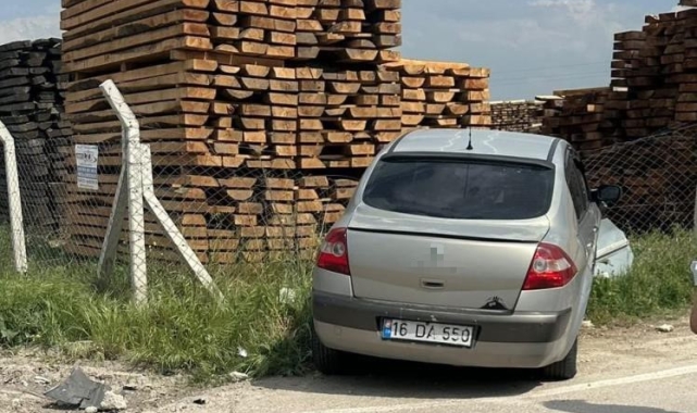 Bursa'da feci kaza: 1'i çocuk 5 yaralı