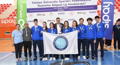 BUÜ Badminton Takımı süper ligde