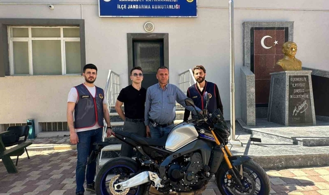 Çalıntı motosiklet ile başka bir motosiklet çalan hırsız yakalandı