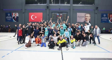 Çayırova Belediyesi son hafta Mersin deplasmanında