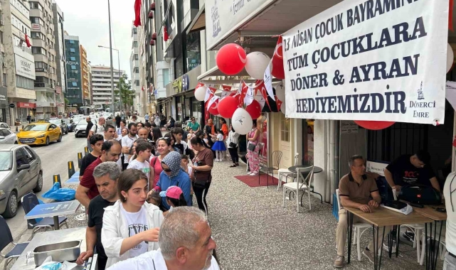 Çocuklar bu dönerciden mutlu döndü