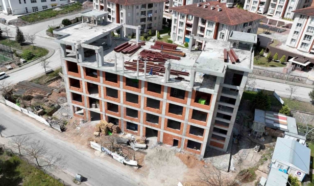 Derince Cemevinde hızlı ilerleme