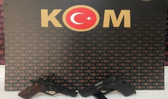 Didim'de 3 adet ruhsatsız silah ele geçirildi