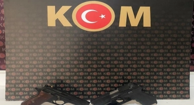 Didim'de 3 adet ruhsatsız silah ele geçirildi
