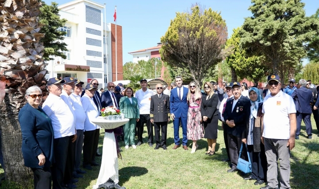 Didim'de ilçe protokolü bayramlaştı