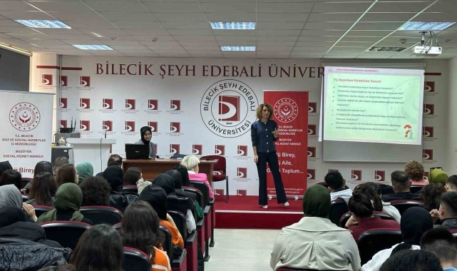 Eğitimler devam ediyor