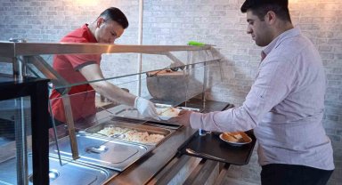 Ekmeğin 7.5 TL olduğu kentte ki bu lokantada yemekler 20 TL