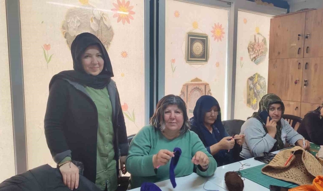 El emeği göz nuru ürünlerle evlerine ekmek götürüyorlar