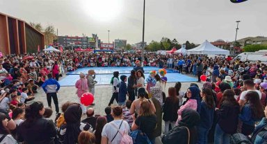 Erzincan'da Çocuk Şenliği düzenlendi