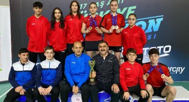 Erzincanlı badmintoncular 4 farklı branşta Türkiye şampiyonluğu kazandı