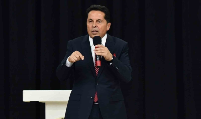 Esenyurt Belediye Başkanı Özer, önceki dönem Belediye Başkanı Bozkurt'un paylaşımları ile ilgili açıklama yaptı