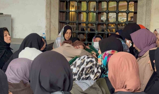 Eyüpsultan'daki trafik kazasında ölen zabıta memuru son yolculuğuna uğurlandı