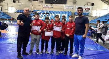 Fethiye'nin genç güreşçileri Türkiye Şampiyonası'nda zirveye çıktı