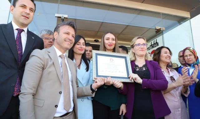 Gelibolu'da Başkan Soyuak, göreve başladı