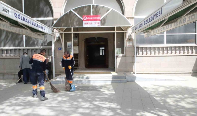 Gölbaşı'nda mıntıka temizliği