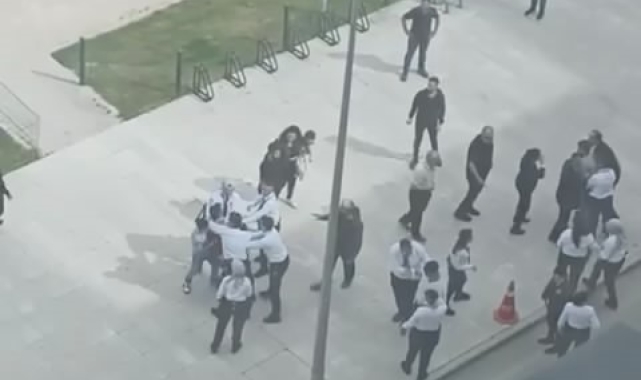 Hastane bahçesi bir anda ringe döndü