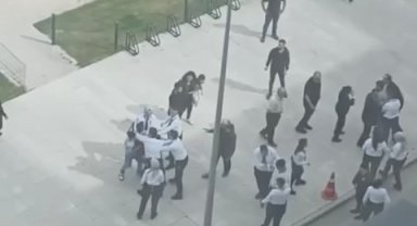 Hastane bahçesi bir anda ringe döndü