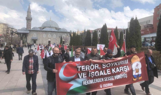 Hekimlerin Filistin için sessiz yürüyüşleri devam ediyor