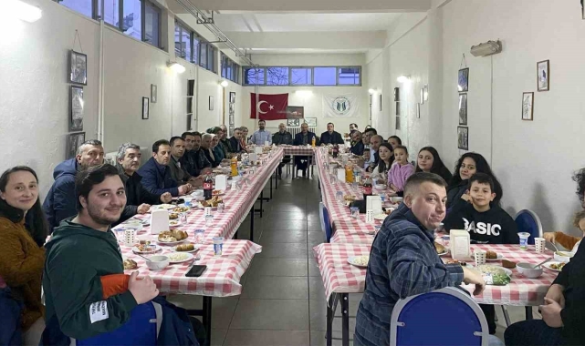 Hendek MYO'dan emekliye ayrılan Öğretim Görevlisine veda
