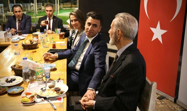 Huzurevi sakinleri ile iftar